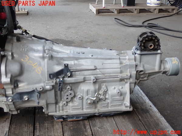 2UPJ-9230453010]ハイエースバン200系(TRH200V)ミッション AT 1TR-FE 中古_2