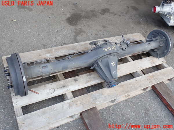 2UPJ-9230454400]ハイエースバン200系(TRH200V)リアデフホーシング 中古_3