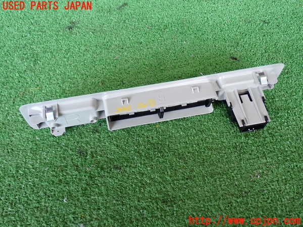 2UPJ-9230456306]ハイエースバン200系(TRH200V)スイッチ1 (空調) 中古_3