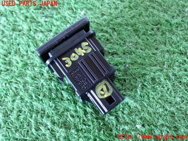 2UPJ-9230456312]ハイエースバン200系(TRH200V)スイッチ7 中古_2