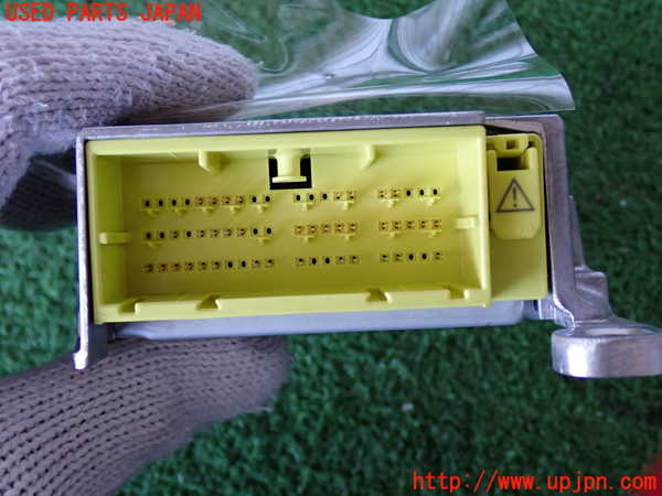 2UPJ-9230456145]ハイエースバン200系(TRH200V)エアバッグコンピューター 中古_2