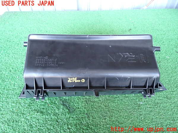2UPJ-9230457516]ハイエースバン200系(TRH200V)グローブボックス1 中古_3