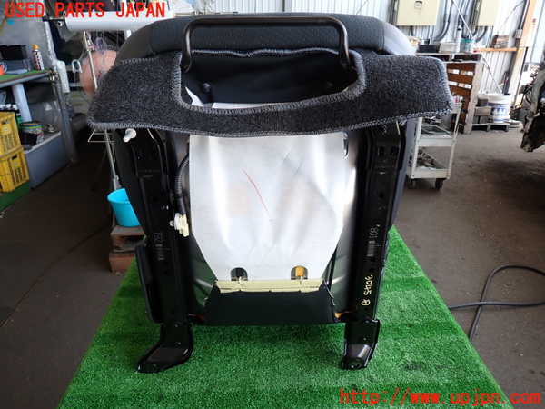 2UPJ-9230457035]ハイエースバン200系(TRH200V)運転席シート 中古_5