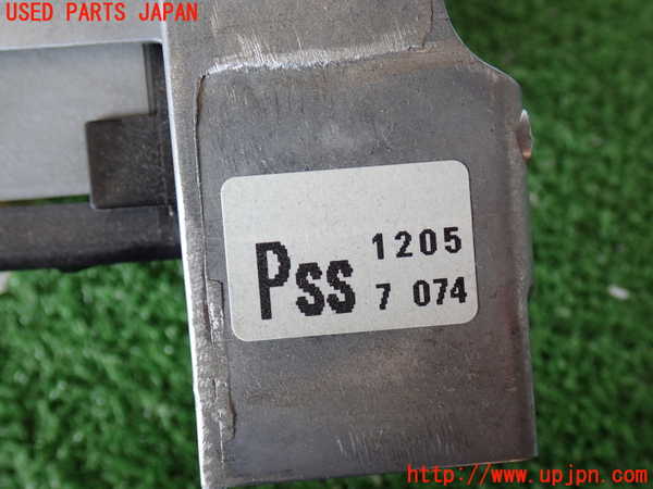 2UPJ-9230457555]ハイエースバン200系(TRH200V)ATシフトレバー 中古_4