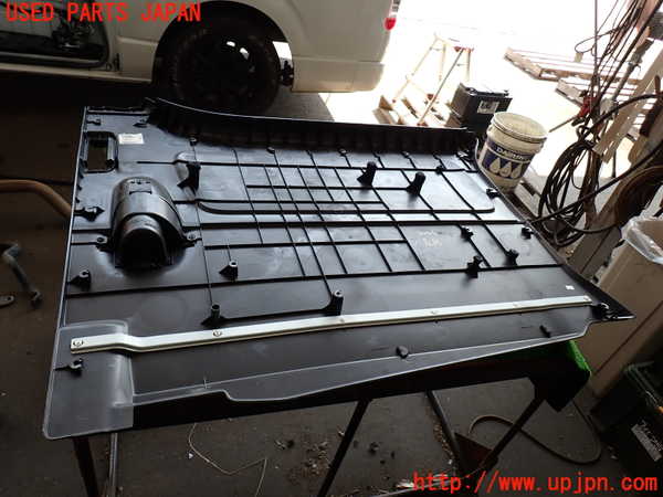 2UPJ-9230451324]ハイエースバン200系(TRH200V)左後ドア内張り 中古_5