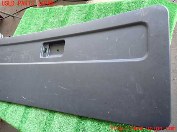 2UPJ-9230451578]ハイエースバン200系(TRH200V)バックドア内張り 中古_3