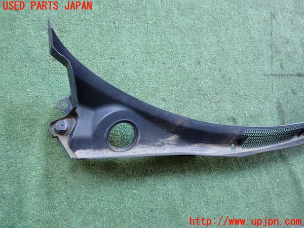 2UPJ-9230461190]BMW i3(1Z06)(I01)カウルトップ 中古_2