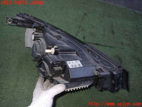 2UPJ-9230461132]BMW i3(1Z06)(I01)左ヘッドライト LED 中古_3