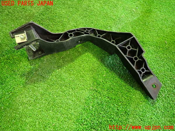 2UPJ-9230461140]BMW i3(1Z06)(I01)右ヘッドライトリム 中古_2