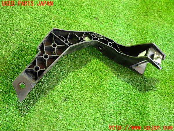 2UPJ-9230461142]BMW i3(1Z06)(I01)左ヘッドライトリム 中古_2