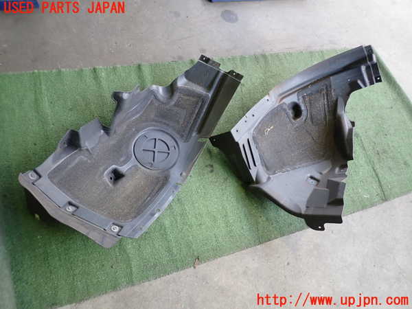 2UPJ-9230461090]BMW i3(1Z06)(I01)右前フェンダーライナー 中古_2