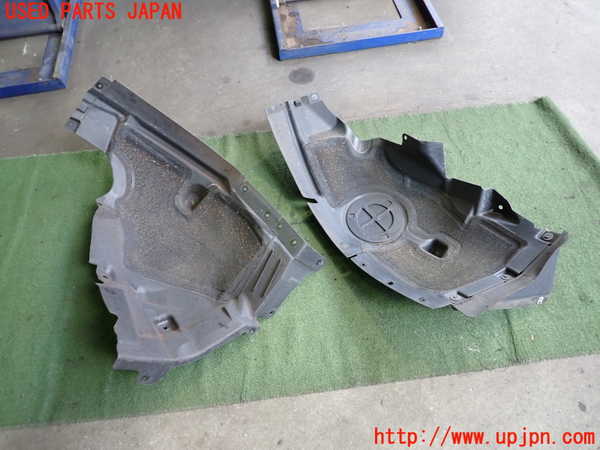 2UPJ-9230461092]BMW i3(1Z06)(I01)左前フェンダーライナー 中古_3
