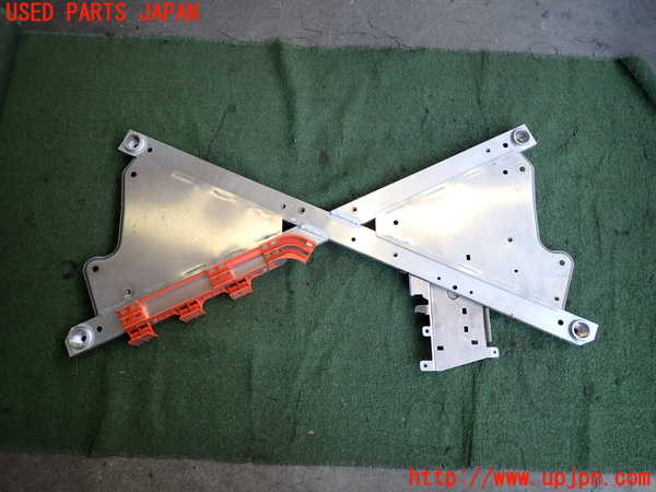 2UPJ-9230465296]BMW i3(1Z06)(I01)メンバー1 中古_2