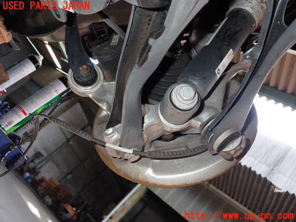 2UPJ-9230464300]BMW i3(1Z06)(I01)右リアナックルハブ 中古_2