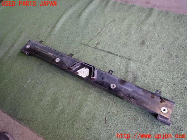 2UPJ-9230465295]BMW i3(1Z06)(I01)リアメンバー 中古_2