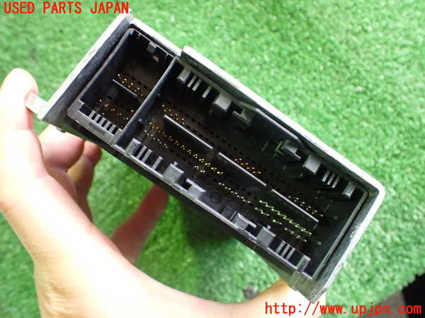 2UPJ-9230466145]BMW i3(1Z06)(I01)エアバッグコンピューター 中古_3