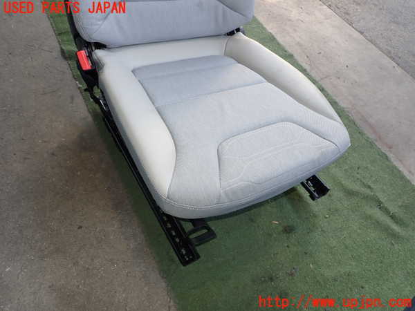 2UPJ-9230467065]BMW i3(1Z06)(I01)助手席シート 中古_2