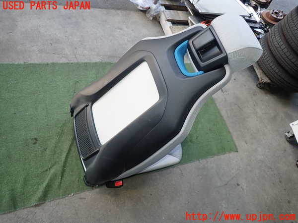 2UPJ-9230467065]BMW i3(1Z06)(I01)助手席シート 中古_4
