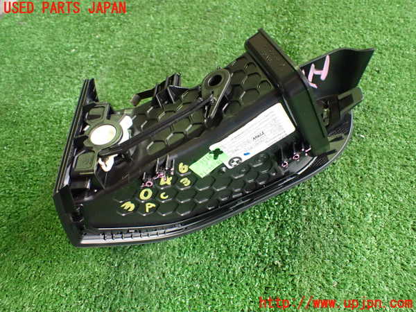 2UPJ-9230467528]BMW i3(1Z06)(I01)エアコン吹き出し口3 左 【ジャンク品】 中古_3