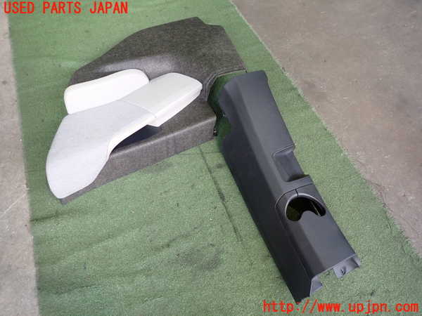 2UPJ-9230461294]BMW i3(1Z06)(I01)右後ドア内張り 中古_2