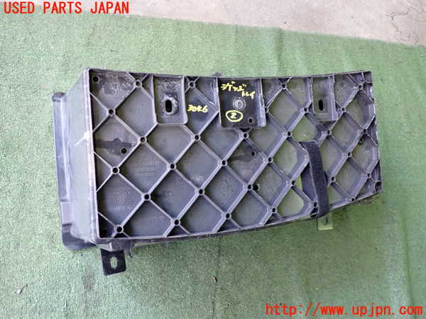 2UPJ-9230467772]BMW i3(1Z06)(I01)ラゲッジトレイ2 中古_4
