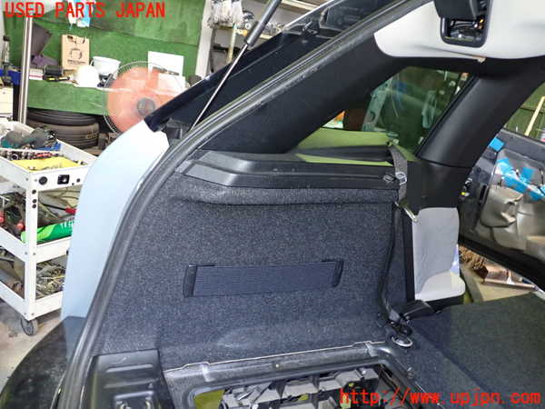 2UPJ-9230467680]BMW i3(1Z06)(I01)左リアピラートリム 中古_3