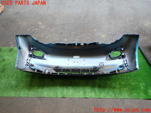 2UPJ-9230471010]BMW i3(1Z06)フロントバンパー 中古 (I01)_5