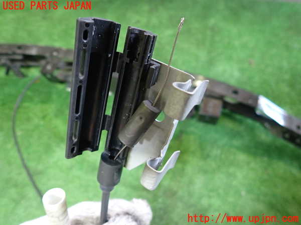 2UPJ-9230471040]BMW i3(1Z06)アッパーコアサポート 中古 (I01)_3