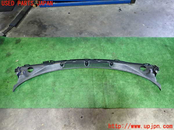 2UPJ-9230471190]BMW i3(1Z06)カウルトップ 中古 (I01)_2