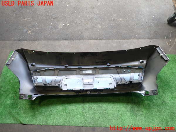 2UPJ-9230471610]BMW i3(1Z06)リアバンパー 中古 (I01)_4