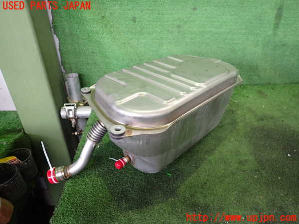 2UPJ-9230472500]BMW i3(1Z06)燃料タンク 中古 (I01)_3
