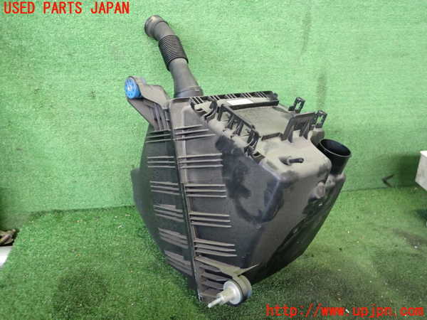 2UPJ-9230472560]BMW i3(1Z06)エアクリーナーボックス 中古 (I01)_2