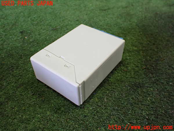 2UPJ-9230476148]BMW i3(1Z06)コンピューター3 中古 (I01)_2
