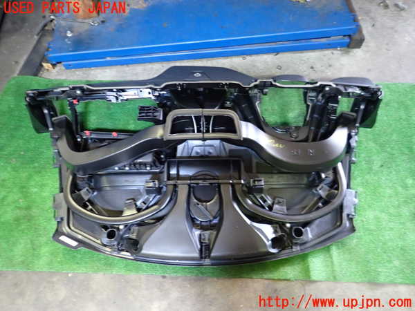 2UPJ-9230477505]BMW i3(1Z06)ダッシュボード 中古 (I01)_4