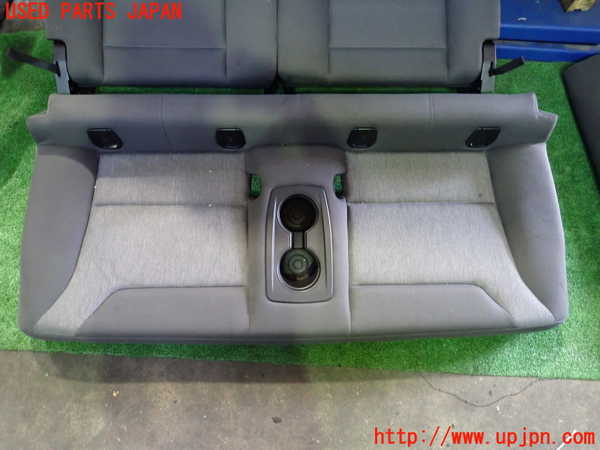 2UPJ-9230477385]BMW i3(1Z06)リアシート 中古 (I01)_2