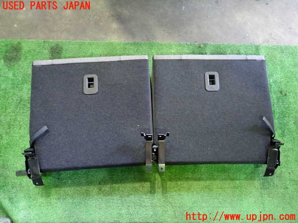2UPJ-9230477385]BMW i3(1Z06)リアシート 中古 (I01)_4