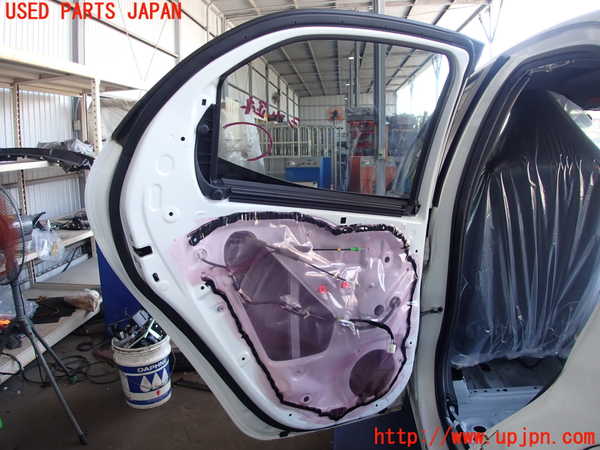 2UPJ-9230481320]ヤリス(YARIS)(KSP210)左後ドア ジャンク品 (43R-007952 M2L2) 中古_5