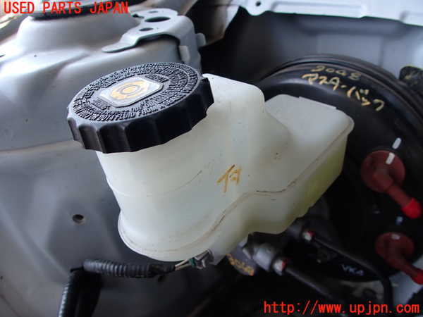 2UPJ-9230484050]ヤリス(YARIS)(KSP210)ブレーキマスターシリンダー 中古_4