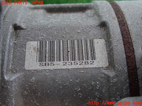 2UPJ-9230486025]ヤリス(YARIS)(KSP210)エアコンコンプレッサー 中古_3