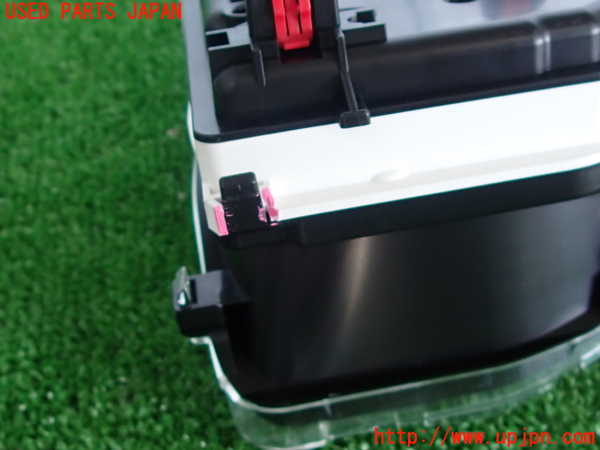 2UPJ-9230486170]ヤリス(YARIS)(KSP210)スピードメーター 中古_4
