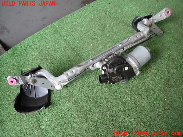 2UPJ-9230486770]ヤリス(YARIS)(KSP210)フロントワイパーモーター 中古_2