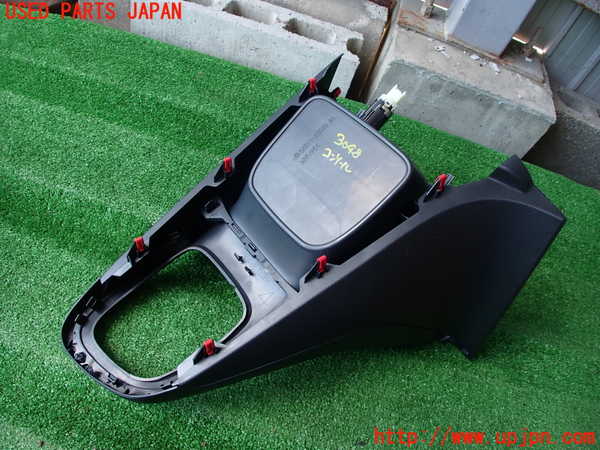 2UPJ-9230487549]ヤリス(YARIS)(KSP210)コンソール 中古_3