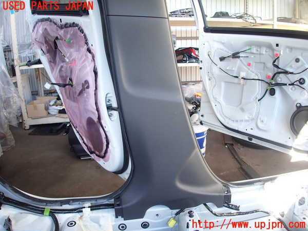 2UPJ-9230487670]ヤリス(YARIS)(KSP210)左センターピラートリム 中古_3