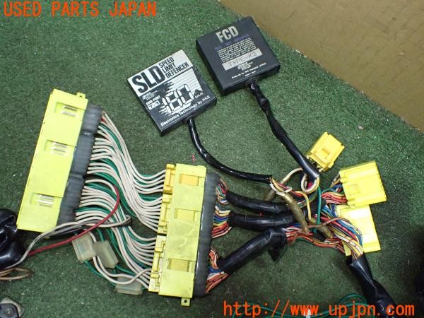 3UPJ=9230490517]ギャラン VR-4(E39A)前期 HKS PFC F-CON フューエルコンピューター ECU 燃料補正 コントローラー 中古_3