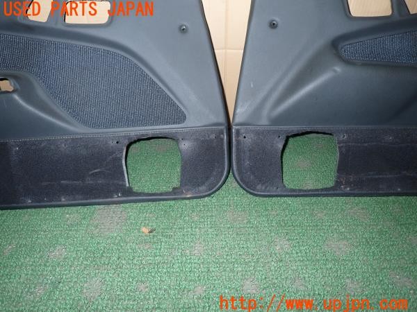 3UPJ=9230490637]ギャラン VR-4(E39A)前期 純正 フロントドア内張り 中古_2