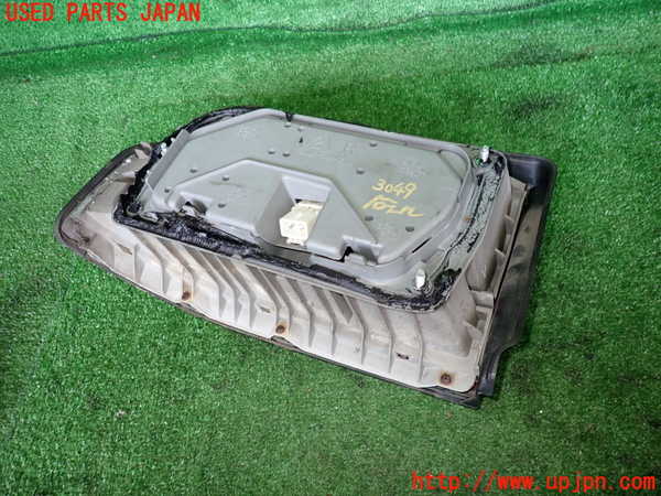 2UPJ-9230491530]ギャラン(E39A)右テールランプ 中古_3
