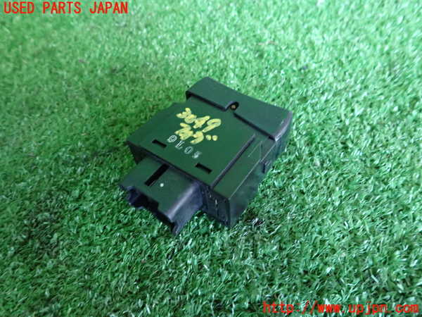 2UPJ-9230496295]ギャラン(E39A)フォグスイッチ 中古_2