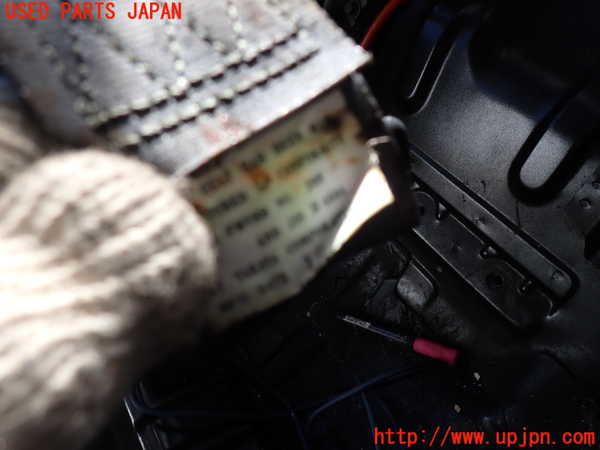 2UPJ-9230497155]ギャラン(E39A)右2列目シートベルト 中古_2