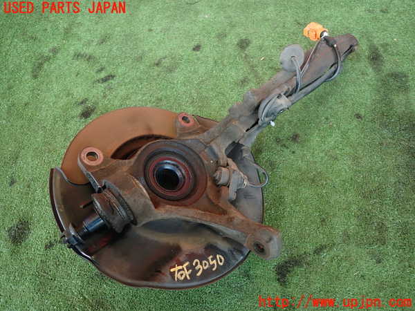 2UPJ-9230504290]シビック フェリオ(EK3)右フロントナックルハブ 中古_2