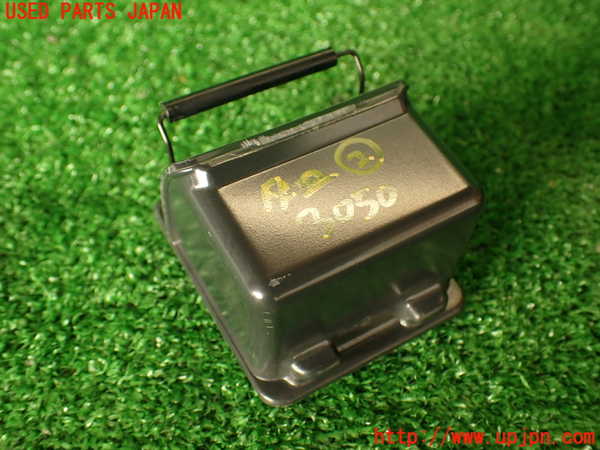 2UPJ-9230507822]シビック フェリオ(EK3)灰皿2 中古_4
